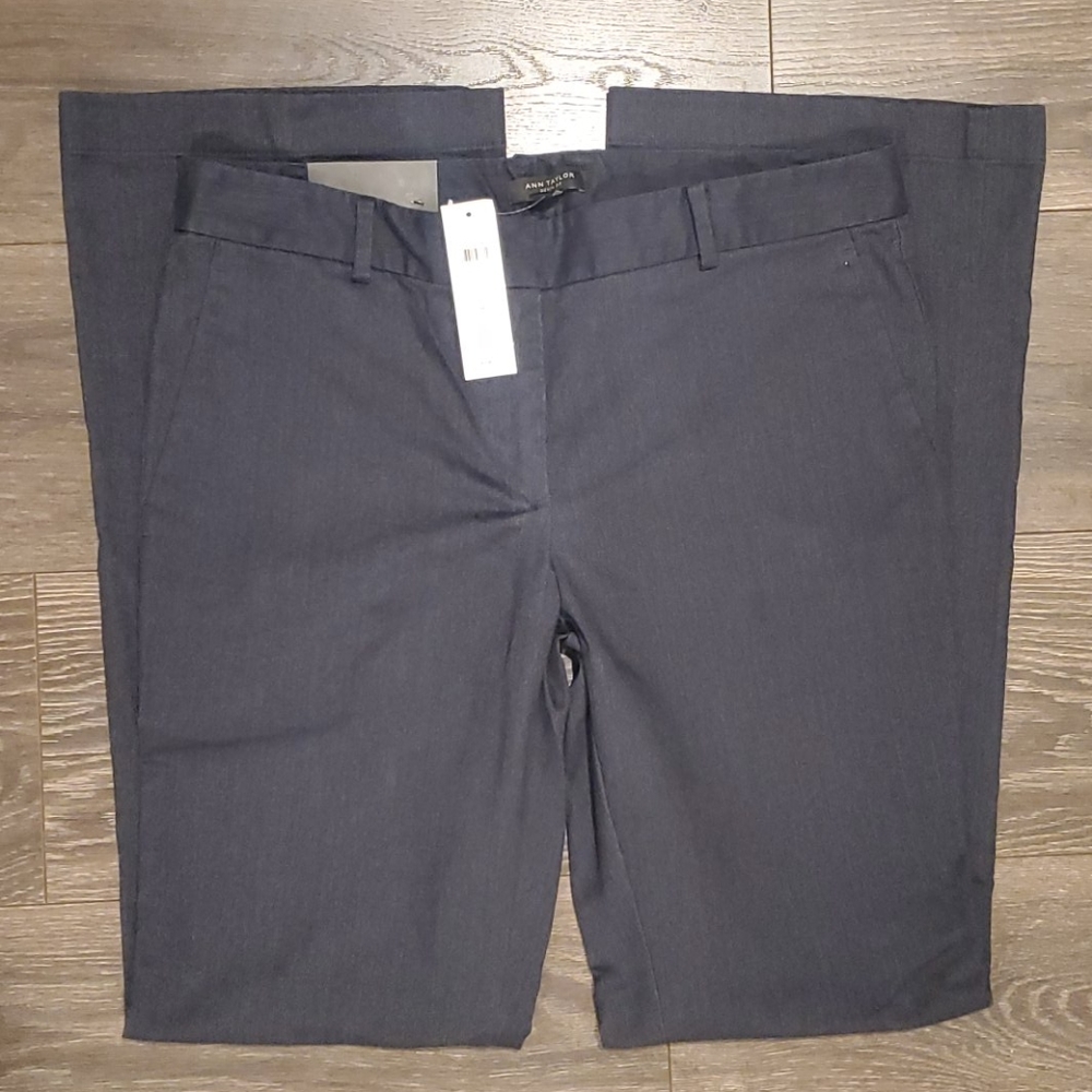 ❤NWT! ANN TAYLOR DEVIN FLARE TROUSER JEANS, 8 (29)